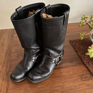 Women’s Black Frye Moto Boots Size 7 circa 2000